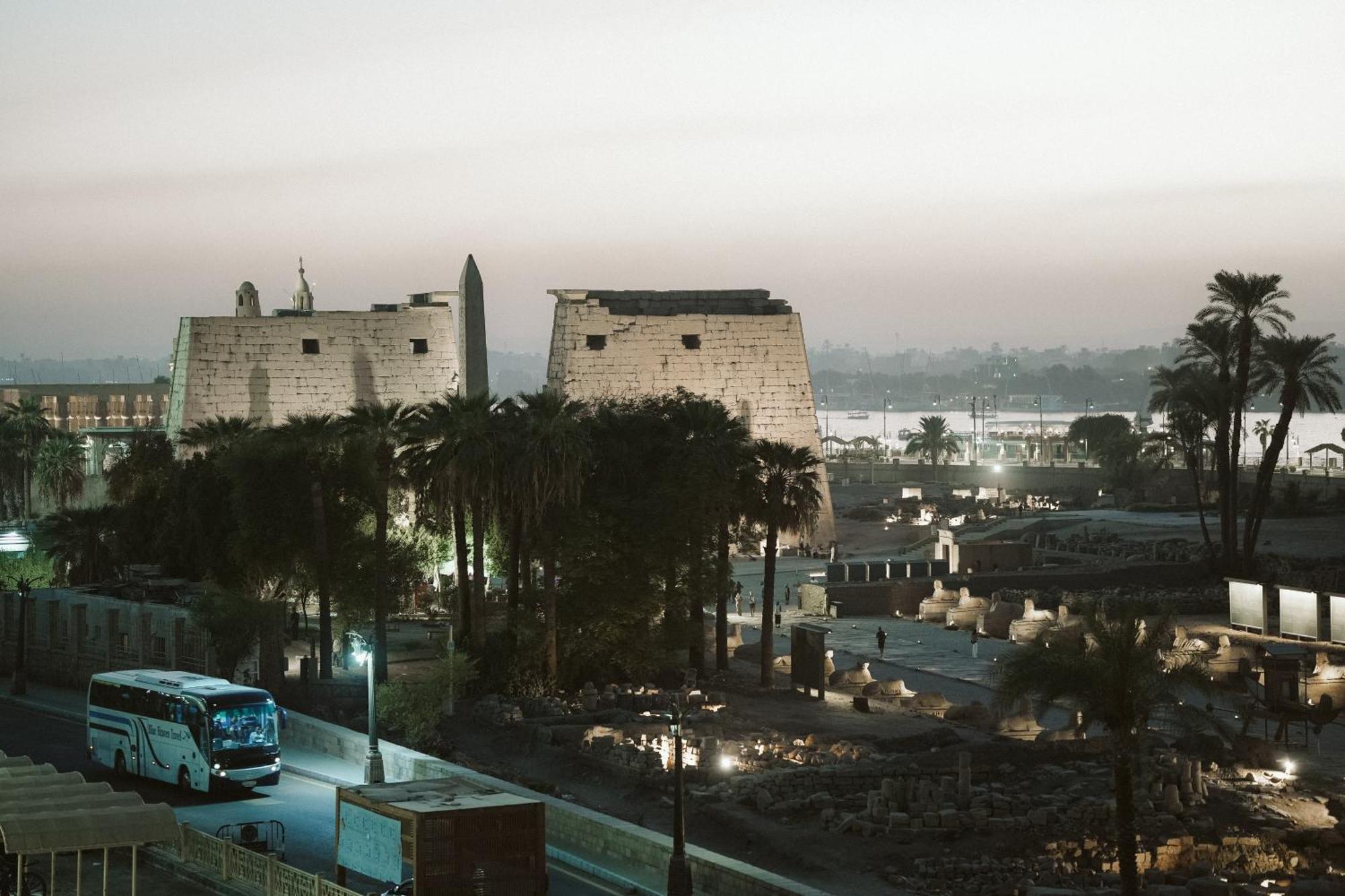Otel Nefertiti 3*
